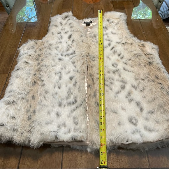 Faux Fur Snow Leopard Vest Satin Lined Pockets 2X - Picture 5 of 6